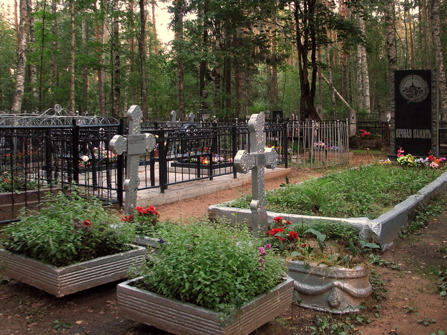 Песочинское кладбище, СПб