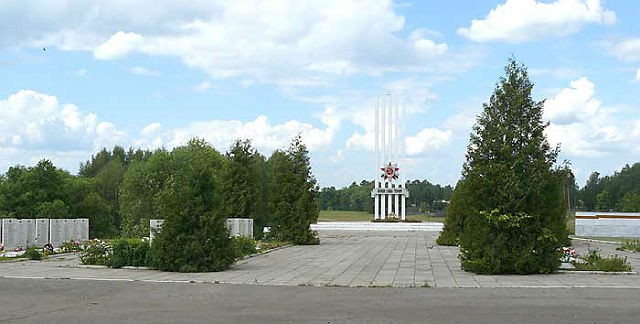 Троицкое кладбище Шуи. Мемориал воинам, погибшим в годы ВОВ.