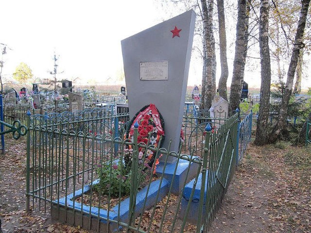Могила Николая Ткаченко