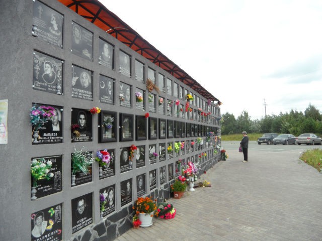 Чернореченское кладбище Сургут