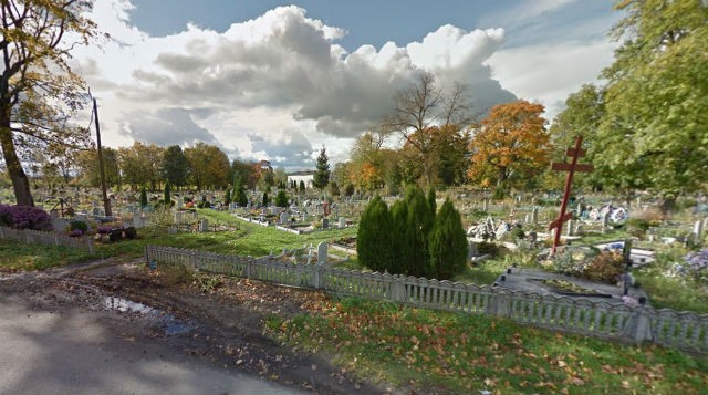 Вид на кладбище с улицы Шоссейная