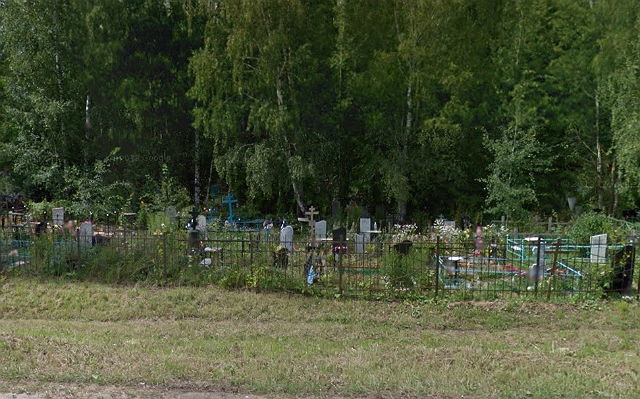 Вид на захоронения Ярославского кладбища