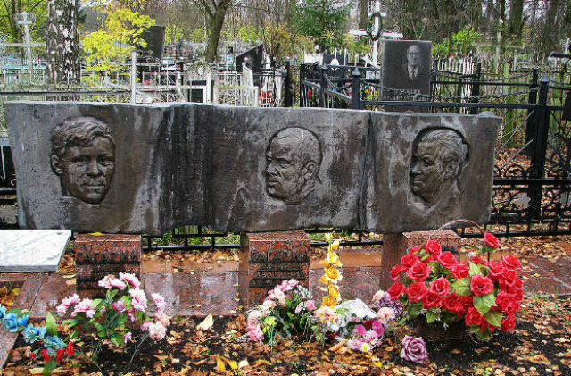 Могила семьи Юрия Гагарина
