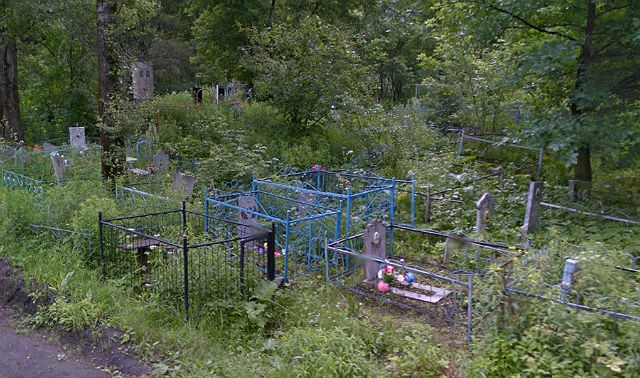 Вид на захоронения Старого кладбища в Горно-Алтайске