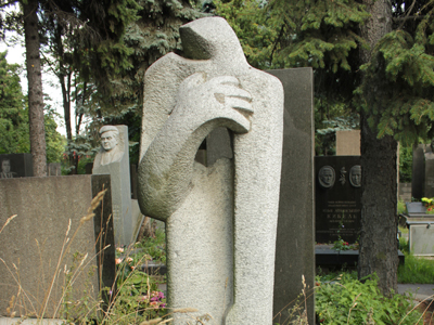 Памятник Игорю Тамму