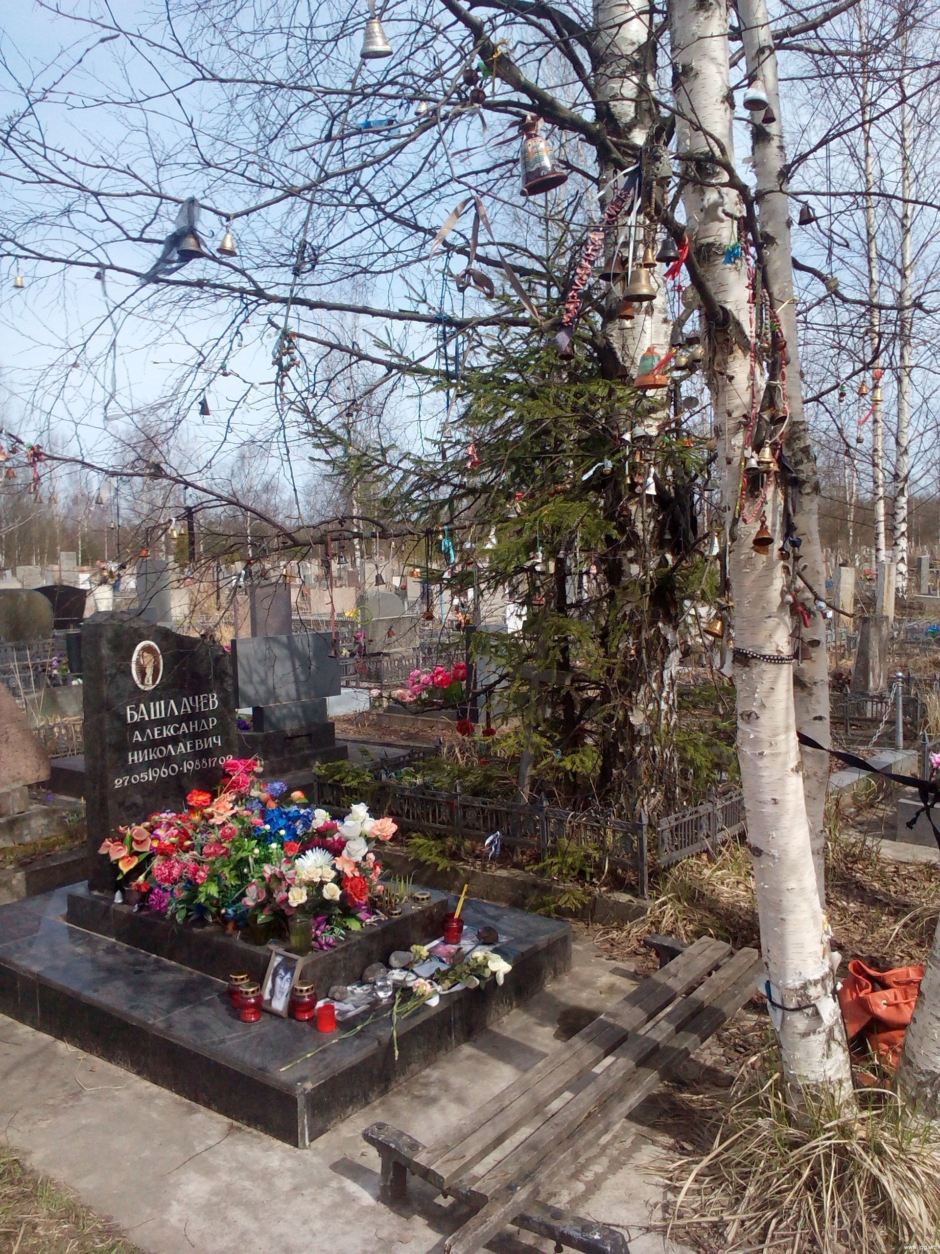 Памятник Александру Башлачеву
