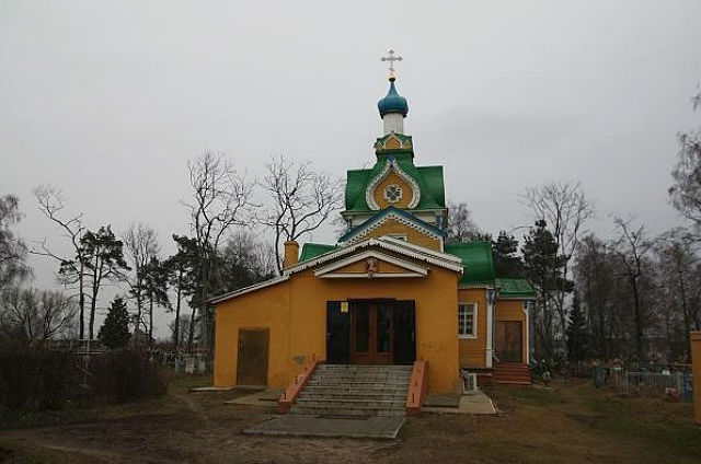 Церковь на кладбище Рыжево